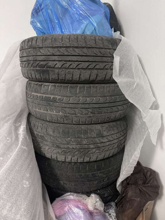 Продам летнюю резину