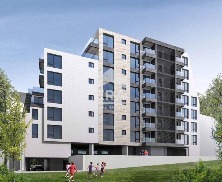 Тристаен апартамент за продажба в новострояща се жилищна сграда, райо