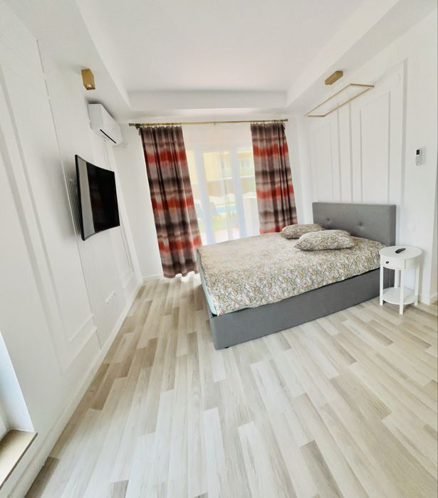 Studio de inchiriat Cosmopolis(parter cu gradina proprie)