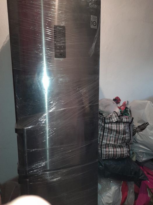 Продам холодильник