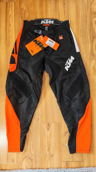 Pantaloni Noi KTM originali Marimea L , Livare imediata echipament KTM