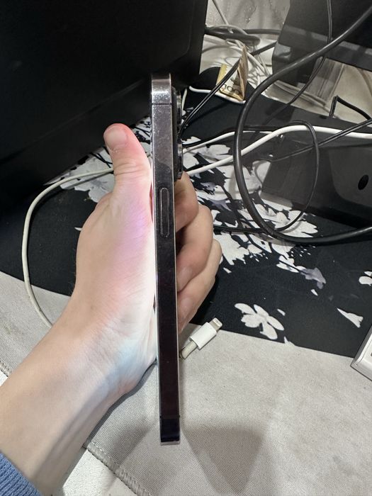 Айфон 14 про.