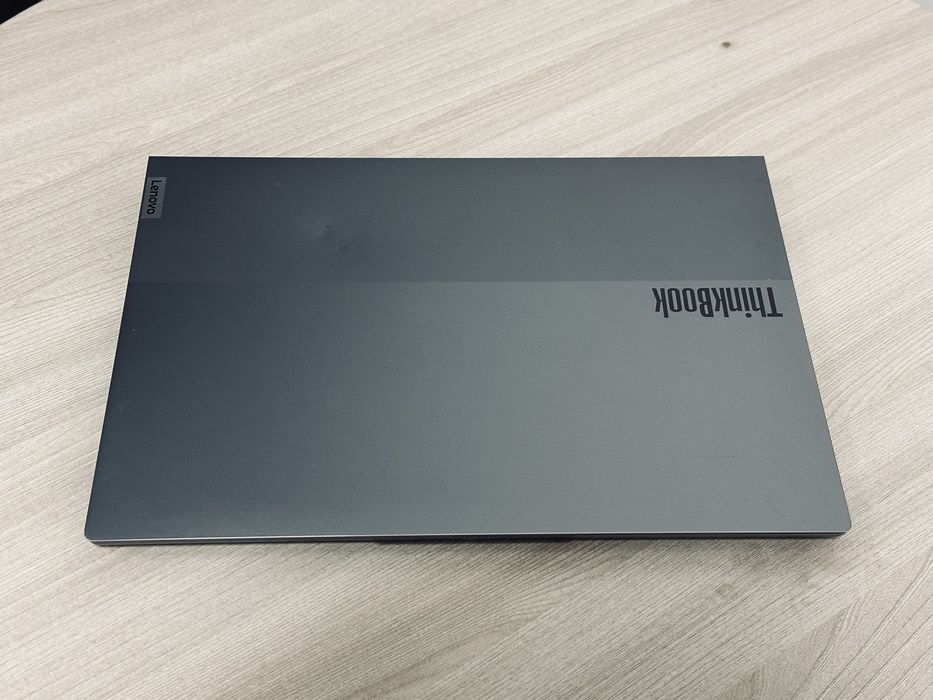 Lenovo ThinkPad (Intel Core i5-1335U)