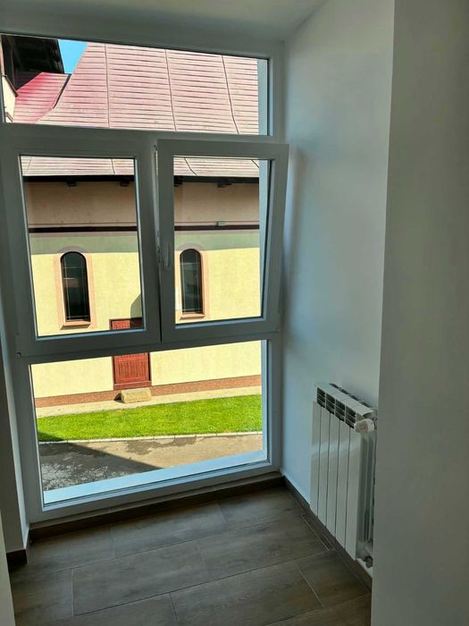 Garsonieră | piața mică | renovată integral | etajul 1