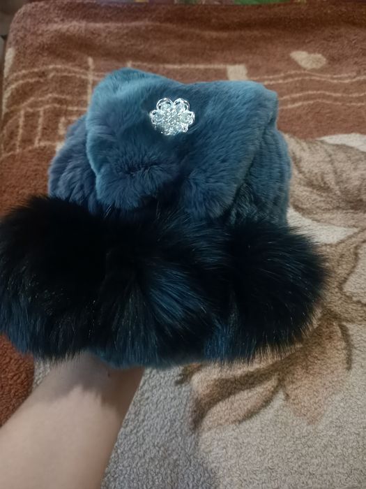 Продается шапка мех нерпы новая