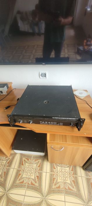 Vand the amp ta 2400