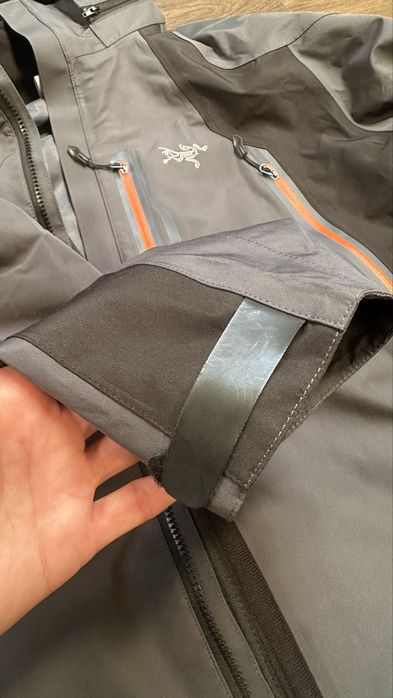 Geaca Hardshell Arc’teryx