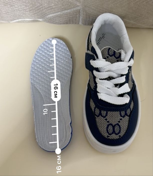 Детские кроссовки, размер 26