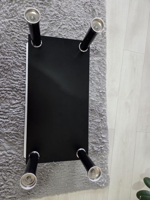 Masuta de cafea din sticla, Formula 1