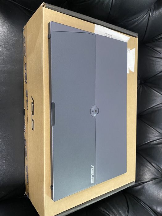 Asus ZenScreen Go / Wireless Portable Monitor / MB16AWP