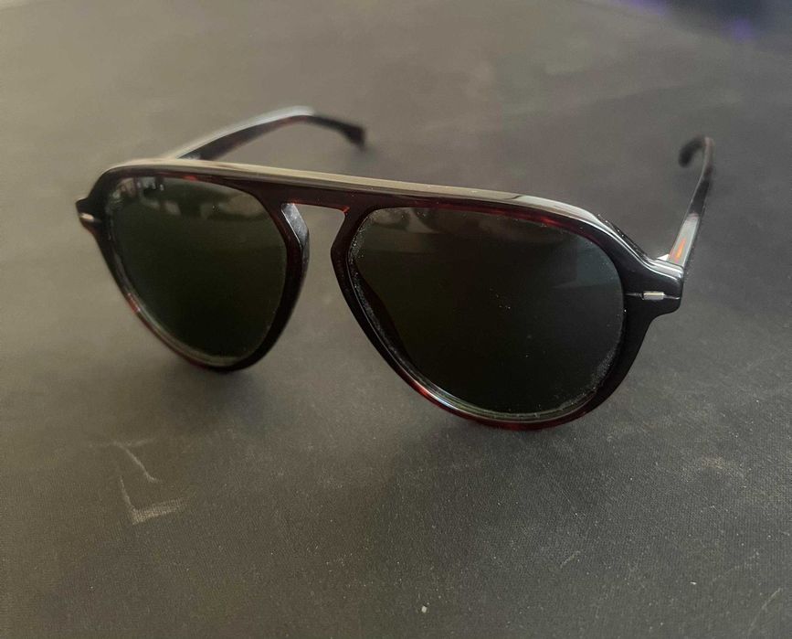 Чисто нови слънчеви очила Hugo Boss