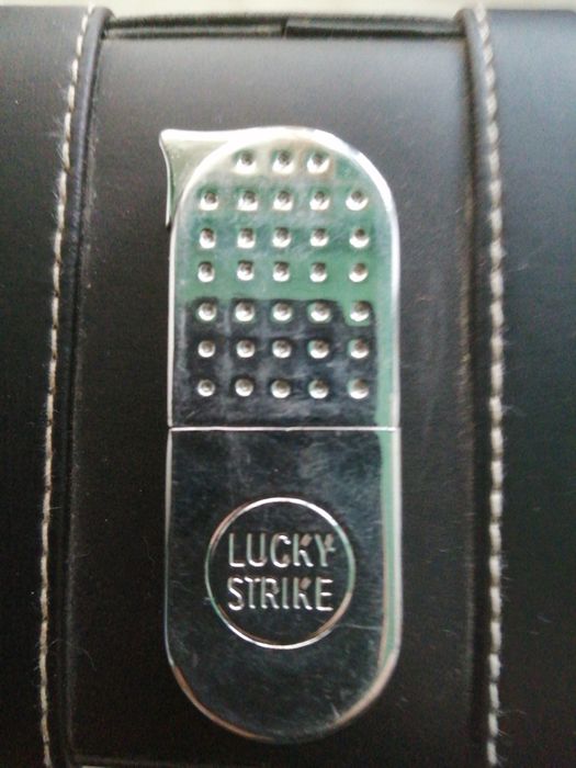Vind bricheta Lucky Strike