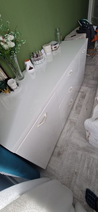 Comoda sertare din mdf.