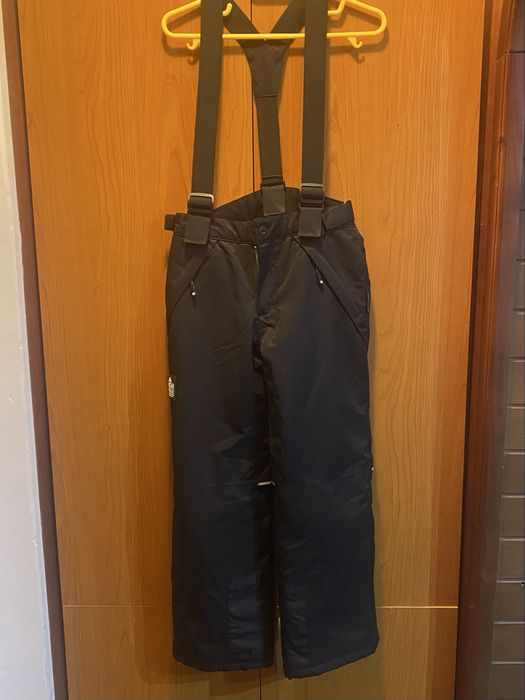 Pantaloni de schi pentru copii , masura 140