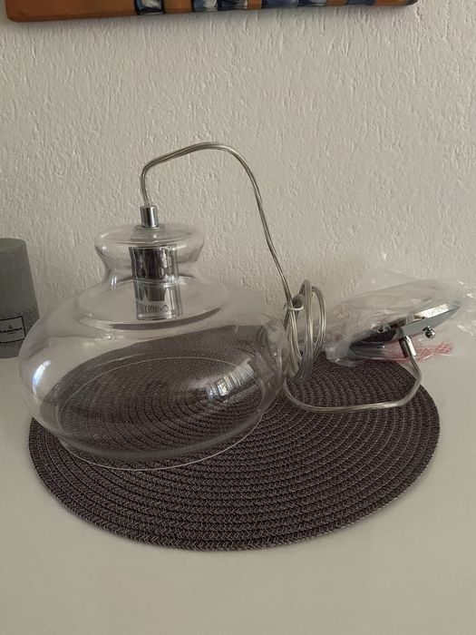 Без забележки. Неразличчимо от ново.Немски абажур-нов.