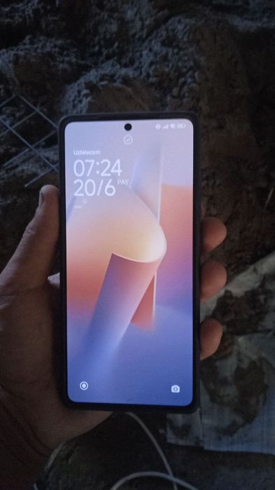 Redmi Note 13 pro 8/256 1 yil kafolot dakement bor