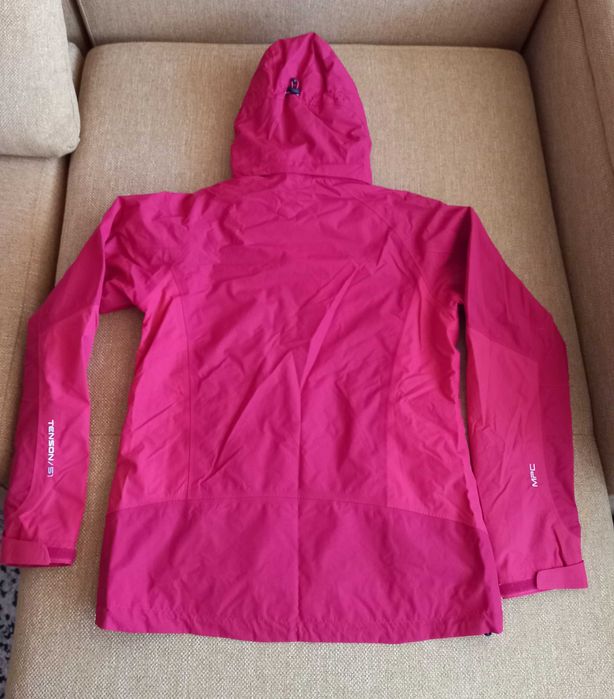 Tenson Lucky, Водоустойчиво Дамско яке, размер 36