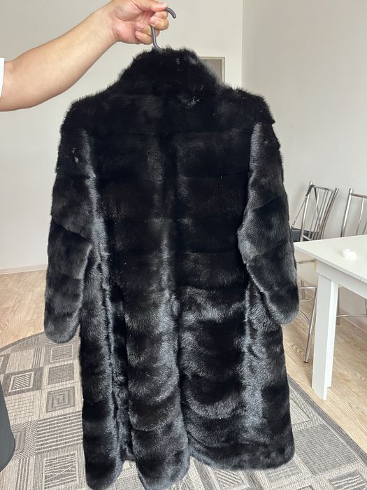 Продам норковую шубу