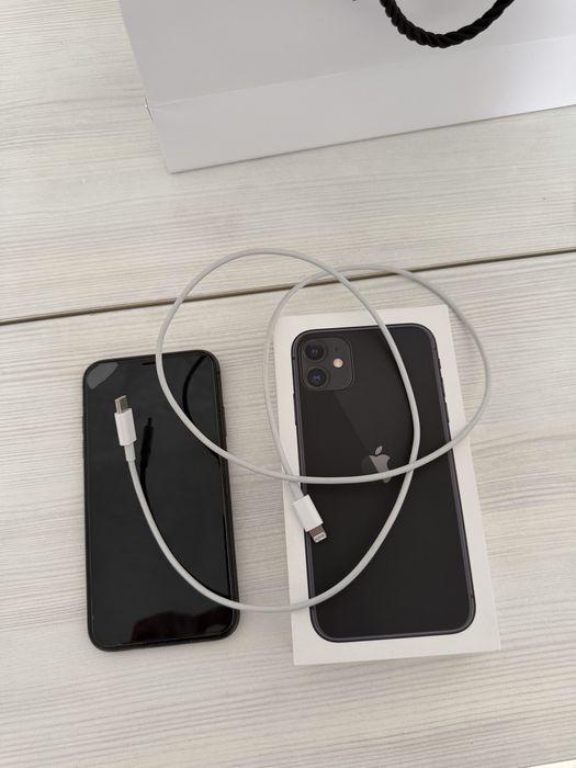 iphone 11 128 GB в идеальном состояний