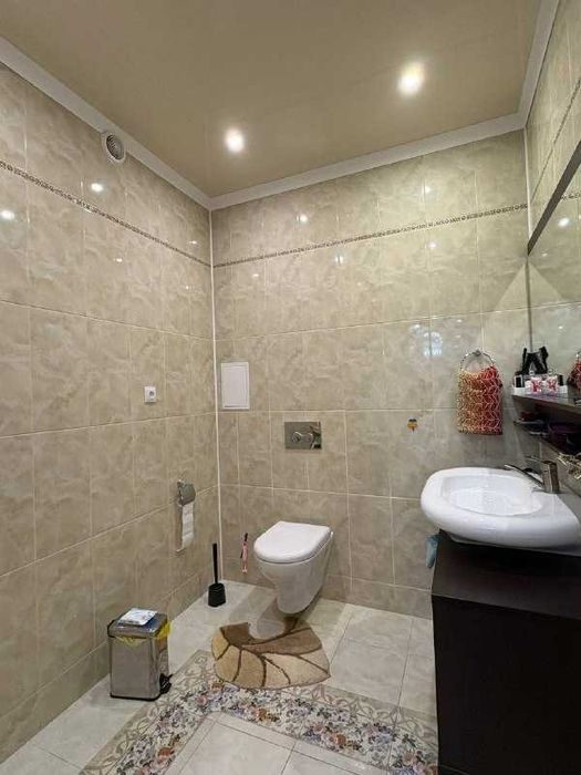 Продам 3х комн кв Батыс 63 школа