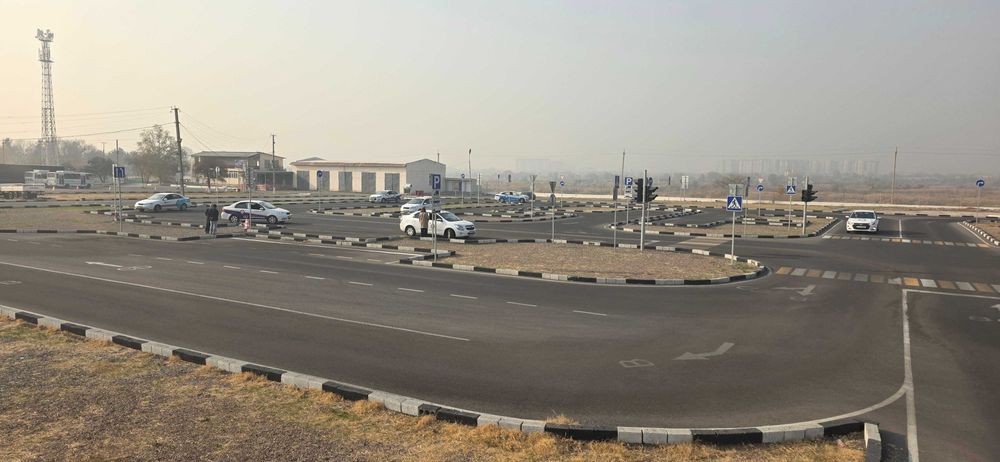 Инструктор по вождению - Твой путь к правам без нервов!