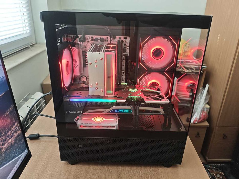 Геймърски компютър, Ryzen 5600x, Rx 6700XT, 32gb Ram, 1tb nvme, 650W