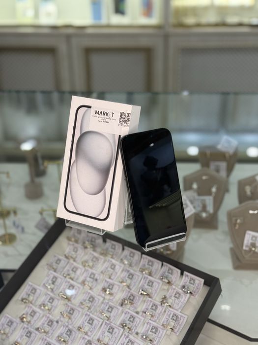 Apple iPhone 15 128GB