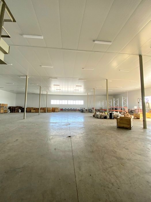 Фруктохранилище действующее.