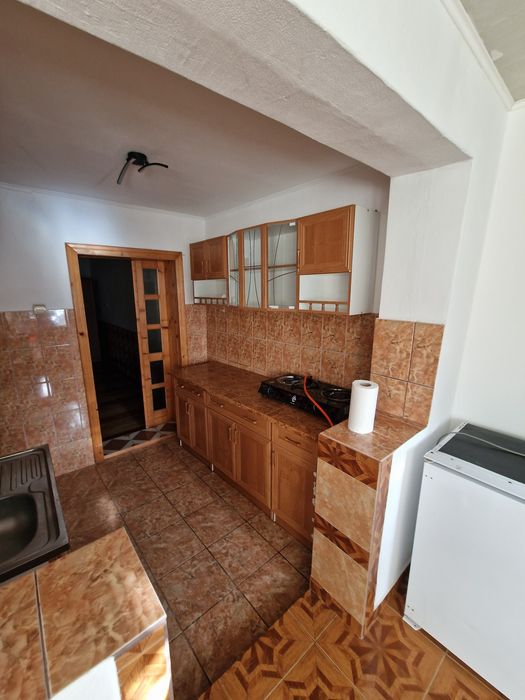 Vând apartament 2 camere la parter, zona ACH, Caransebeș
