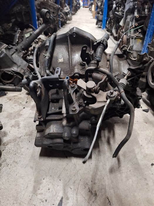 6 степенна ръчна скоростна кутия Nissan X-Trail 2.2DCI