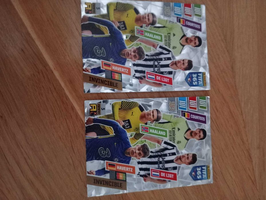 Colectie cartonase pokemon si panini 2022