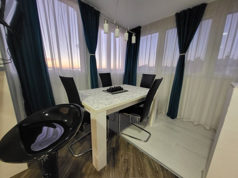 Дава се под наем Тристаен апартамент в Бургас, Възраждане - 95 кв.м за 510 € - Снимка #3