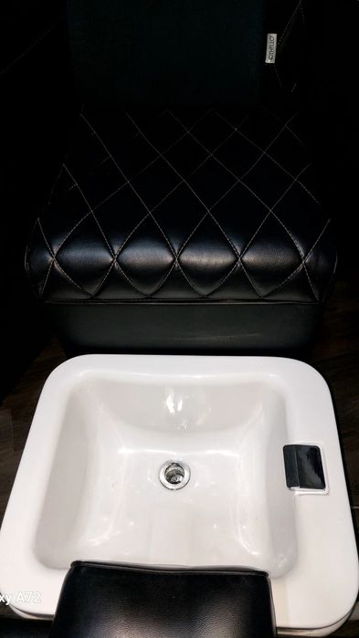 Продам педикюрное кресло б/у