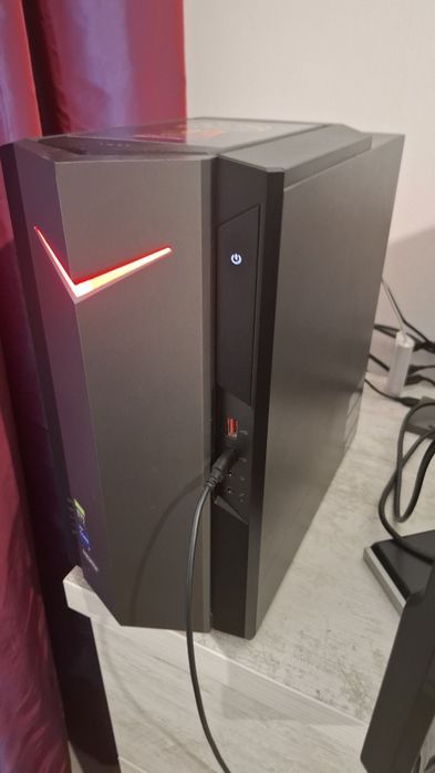 Pc gaming Acer  nitro50 + monitor alienware 240hz 1080p + perifecile din poze