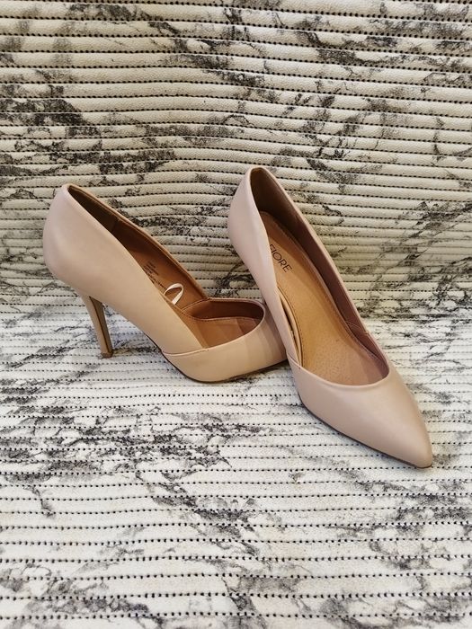 Дамски обувки на ток