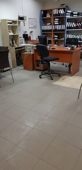 Хале-автобояджийски сервиз