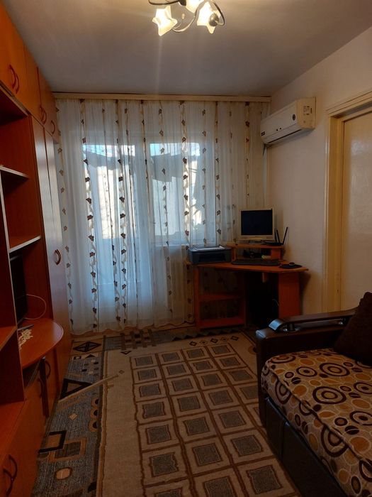 Închiriez apartament 3 camere mutare imediată Craiova Valea Roșie