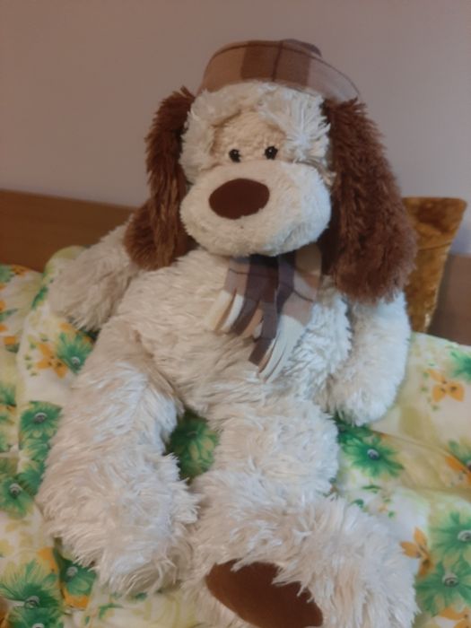 Мече 63 см, леко, бяло със шал