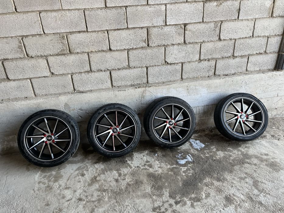 Титанка 205/45/16 срочна 160000