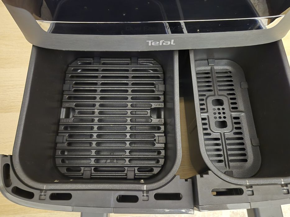 Friteuza dubla cu aer cald Tefal Dual Easy Fry & Grill air fryer EY905B10.