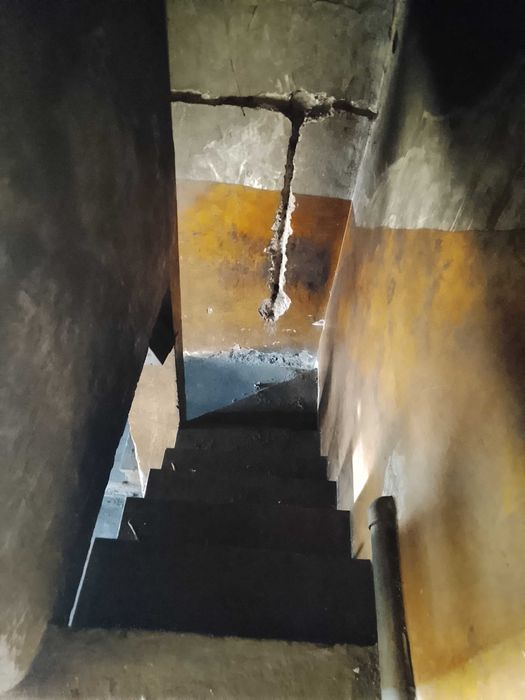 Гараж на два етажа