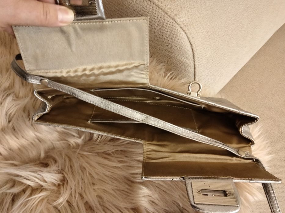 Plic argintiu din piele naturala