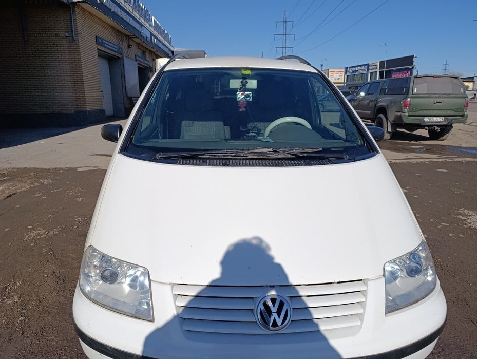 Продам VW Шаран 2001г.в.