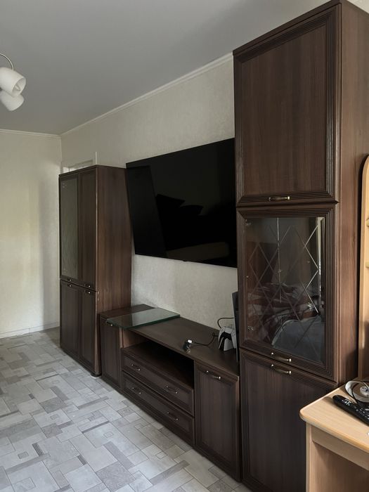 Продаётся гарнитур для гостиной срочно!