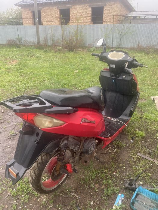 Продам мопед сузуки