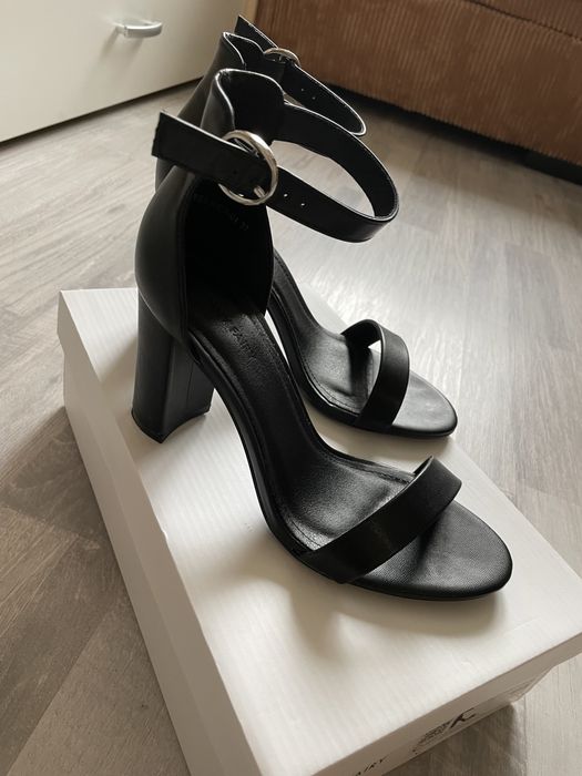 Сандали на ток Jenny Fairy