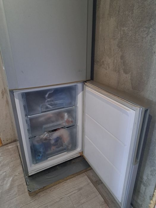 Холодильник Самсунг