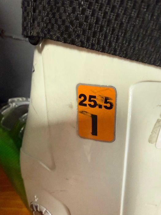 clapari head vector 110 mondo 25,5 europa 39,5