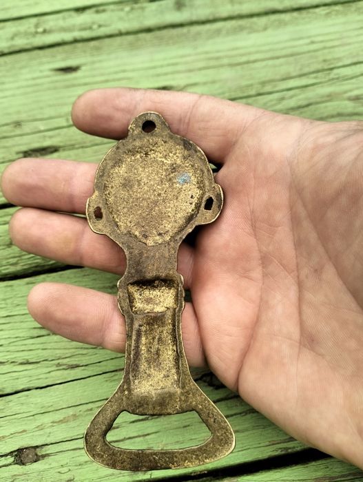 Бронзова отварачка