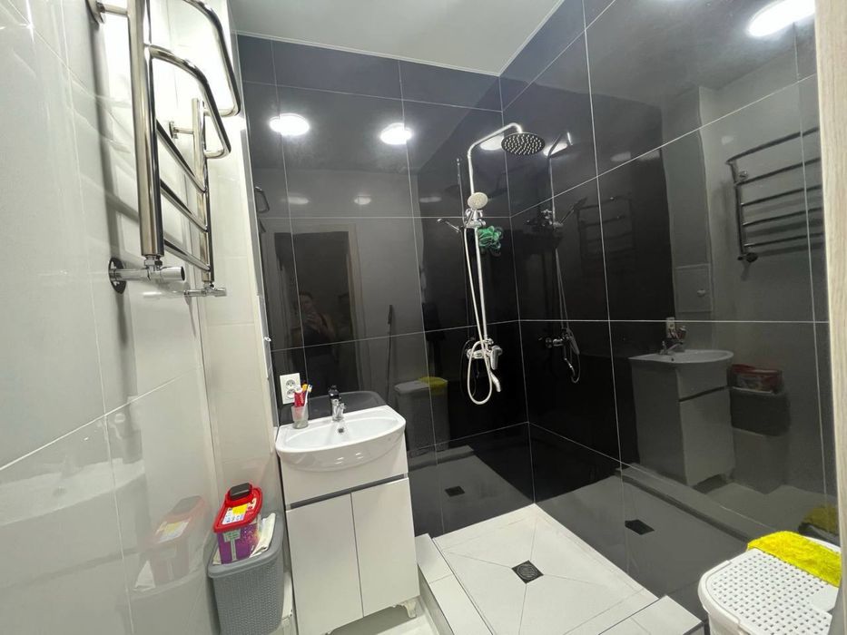 Сдается 2 ком Ц 1. Бибигон